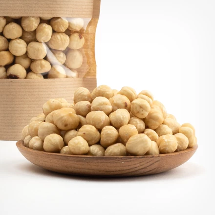 Фундук бланшированный обжаренный