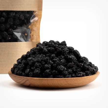 Черная смородина вяленая подслащенная