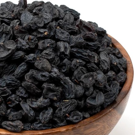 Изюм темный сушеный